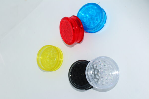 Affordable Plastic Weed Grinder - Image 3