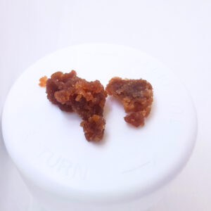 Crumbly Bubble hash THC concentrate